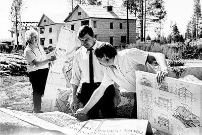 1990 Саянск, коттеджное строительство.