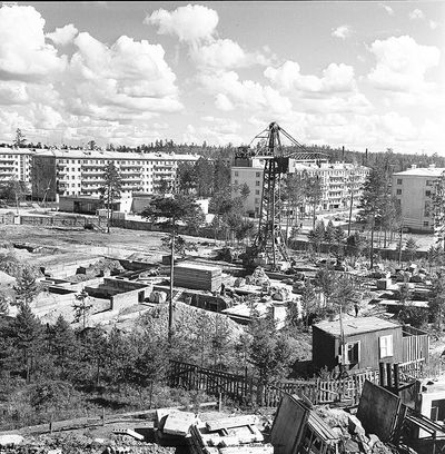 строится 30 сад Юбилейный, д1, 2, 3, 4 1978