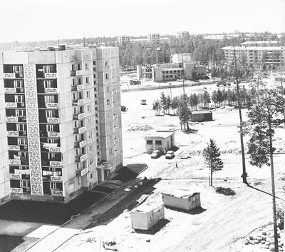 Юбилейный. д 20, ДК Юность, городская площадь