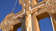 В Саянске установлен Поклонный крест