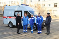 В Саянскую городскую больницу прибыл автомобиль скорой помощи