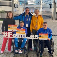 Золото и серебро у саянских колясочниц