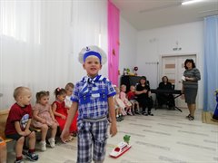 «Соберу свои игрушки и Сереже подарю…»