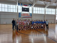 Саянские баскетболисты вышли на региональный финал