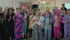 Коляда коляда, отворяй ворота!