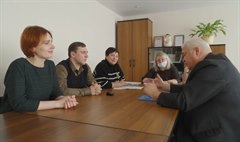 Поддержка - разным, приоритет - сильным