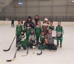 Уверенная победа саянских хоккеистов