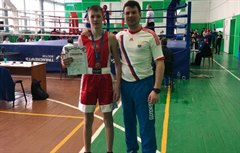 Успех саянского боксера