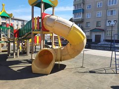 Кому мешает горка?