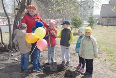 Аллея связи поколений