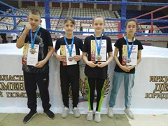 Победы саянских кикбоксеров