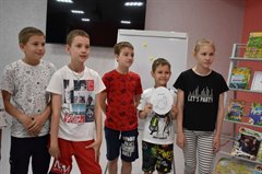 Удивительный мир динозавров