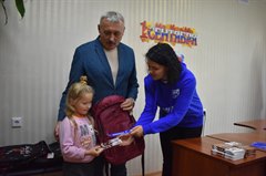 Портфель в подарок