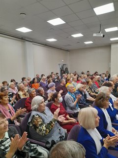 Нет возраста у тех, кто старше!