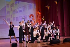 С юбилеем, школа!