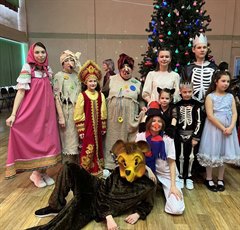 Ёлка в школьном царстве