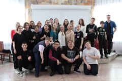 Время театра