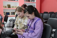 «Скачай в смартфон!»