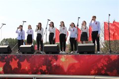 «Звенит Победой мая цветущий»