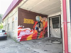 Графическая роспись фасада пожарно-спасательной части завершена