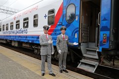 «Поезд здоровья» путешествует по стране