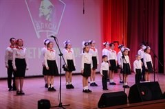 С днем рождения, комсомол!