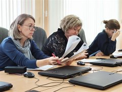 Очередное еженедельное заседание административной комиссии