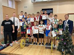 Первенство города Саянска по тяжёлой атлетике среди юношей и девушек 2008 года и младше