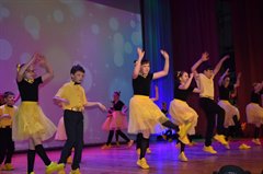 Танцуй, пока молодой!