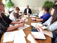 Еженедельное оперативное совещание с руководителями социальной сферы