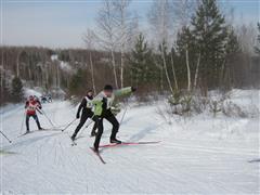 В центре зимних видов спорта прошел чемпионат по лыжным гонкам
