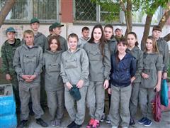 Приступил к работе молодежный экологический отряд