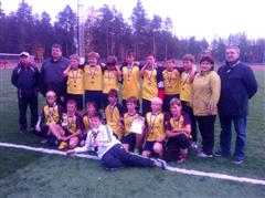 Мэр Саянска наградил победителей областного первенства по футболу