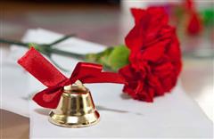 Поздравление мэра с праздником последнего звонка