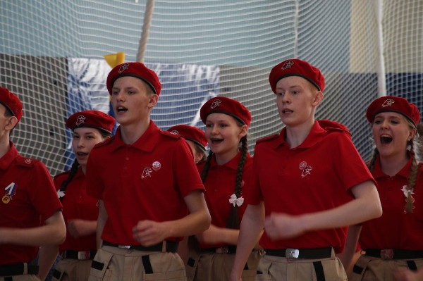 Статен в строю, силён в бою