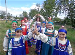 Участники ансамбля «Млада» и мастера прикладного творчества приняли участие в областном этнофестивале
