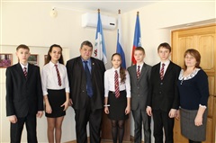 Гимназисты рассказали мэру о своих социальных проектах