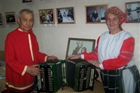 Столетняя гармонь