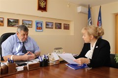 Встреча мэра Саянска и управляющего Иркутского регионального отделения Фонда социального страхования