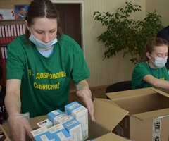 Волонтеры Саянска продолжают работу