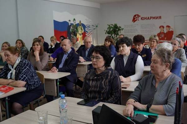 Встреча  с взрослым населением города Саянска. Тема: «Как сберечь и приумножить сбережения». 
