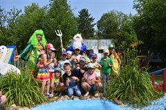 Морской царь в гостях у ребят