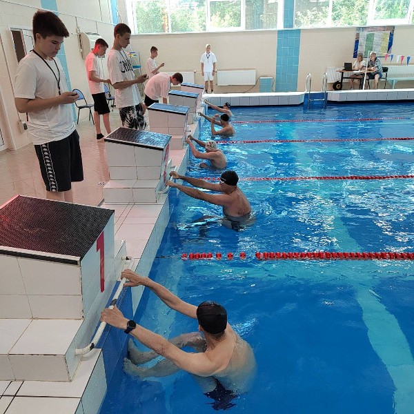 Соревнования по плаванию среди ветеранов и любителей спорта