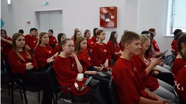 Встреча с лидерами Движения первых тема: «Рациональное потребление»