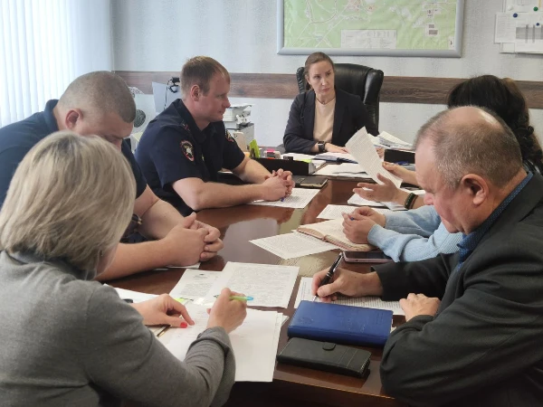 Заседание городской комиссии по обеспечению безопасности дорожного движения города Саянска