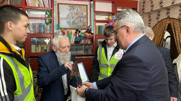 Вручение медалей к 80-летию Великой Победы 