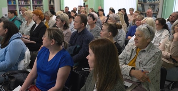 Семинар для субъектов малого и среднего бизнеса, а также само занятых граждан города Саянска. Тема: «ФинБезопасность для всей семьи».