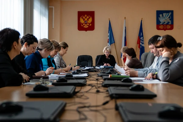 Состоялось очередное заседание Комиссии по делам несовершеннолетних и защите их прав